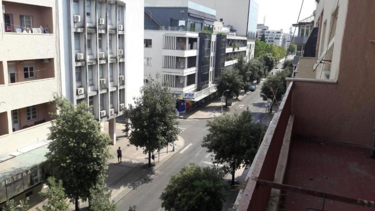 Center Lux Apartment 波德戈里察 外观 照片