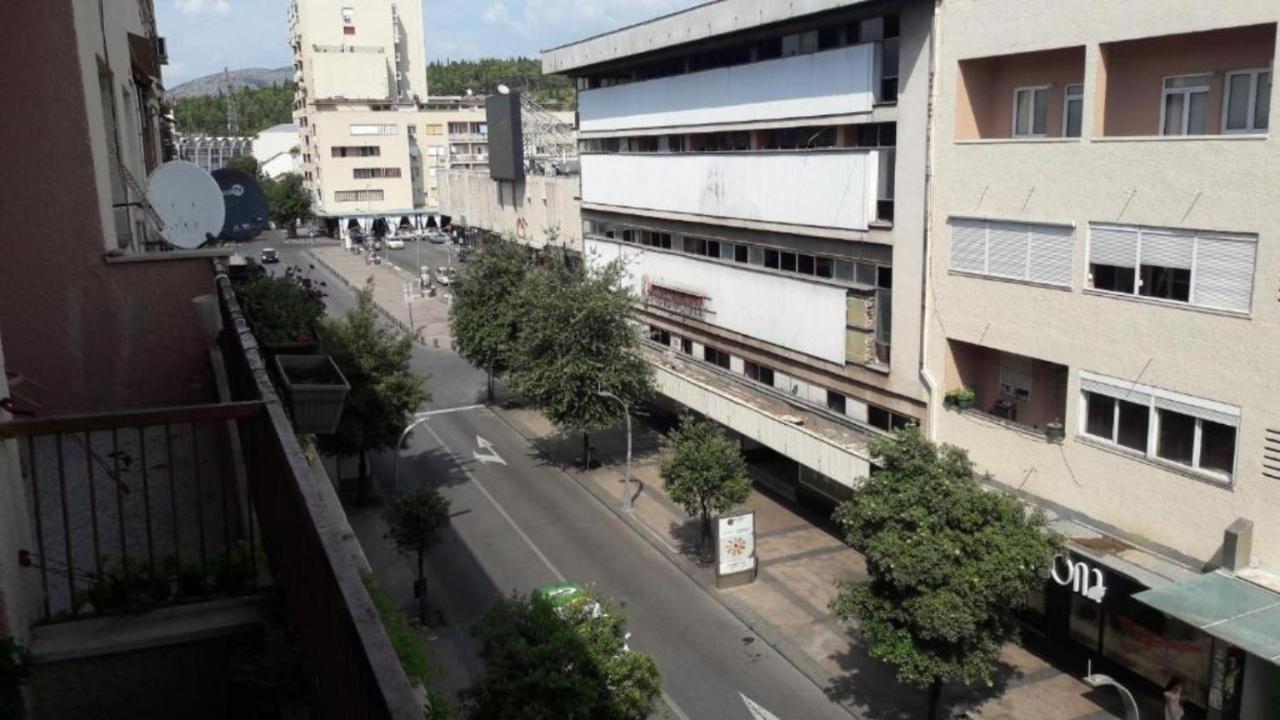 Center Lux Apartment 波德戈里察 外观 照片