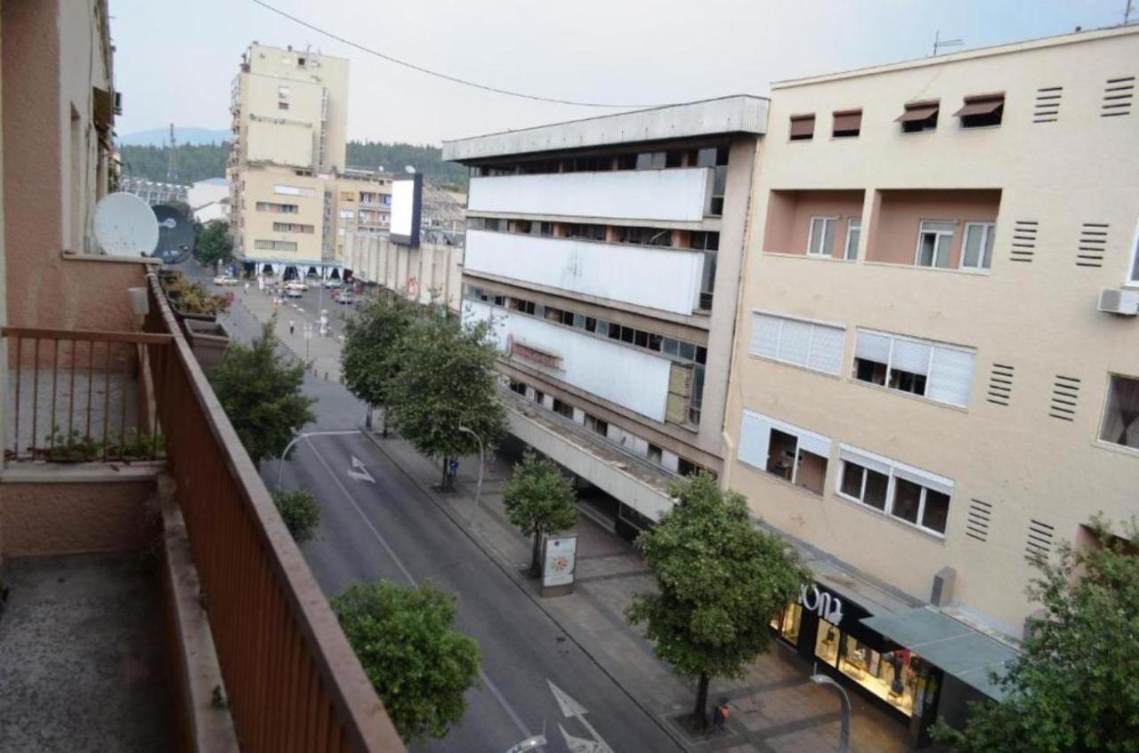 Center Lux Apartment 波德戈里察 外观 照片